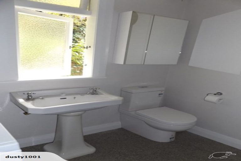 Photo of property in 14 Queens Drive, Kilbirnie, Wellington, 6022