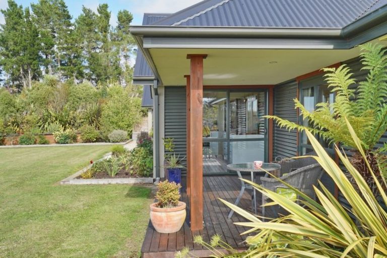 Photo of property in 175 Summerhill Road, Cust, Rangiora, 7471