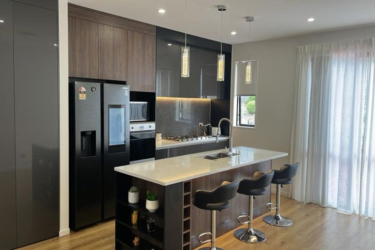 Photo of property in 17 Hing Street, Flat Bush, Auckland, 2019