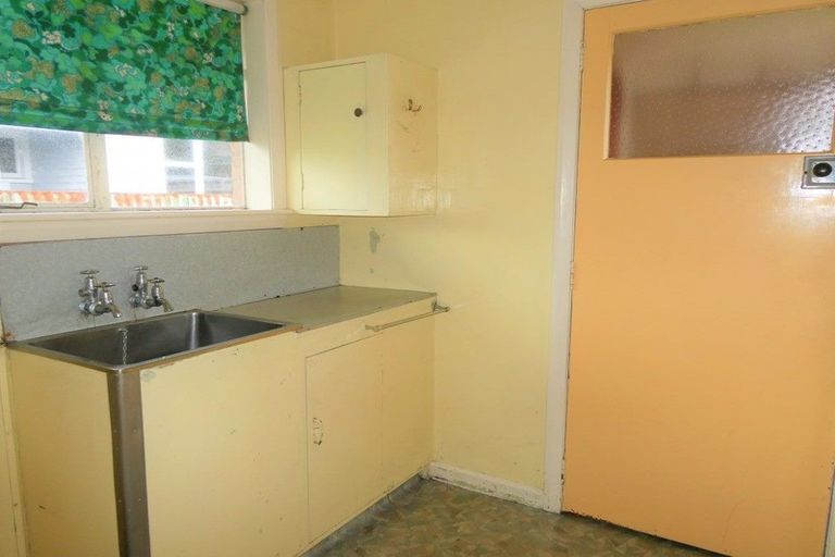 Photo of property in 20 Marlborough Street, Greymouth, 7805