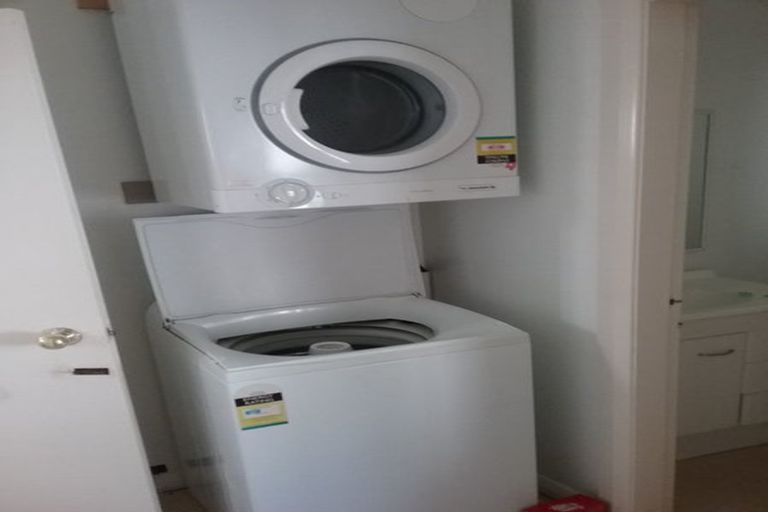 Photo of property in 12 Wilson Street, Newtown, Wellington, 6021