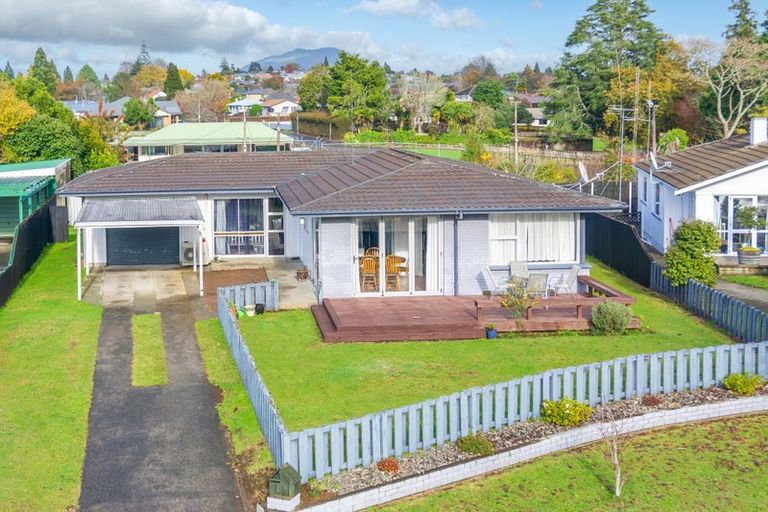 Photo of property in 369 Christie Avenue, Te Awamutu, 3800