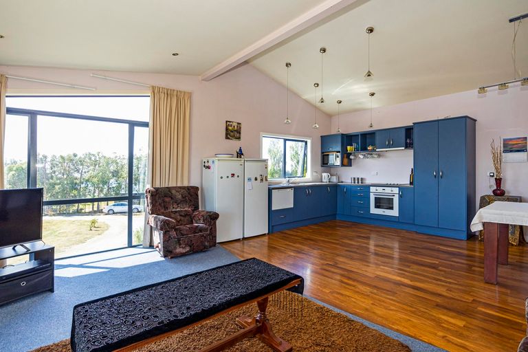 Photo of property in 10 Ellis Road, Normanby, Timaru, 7971