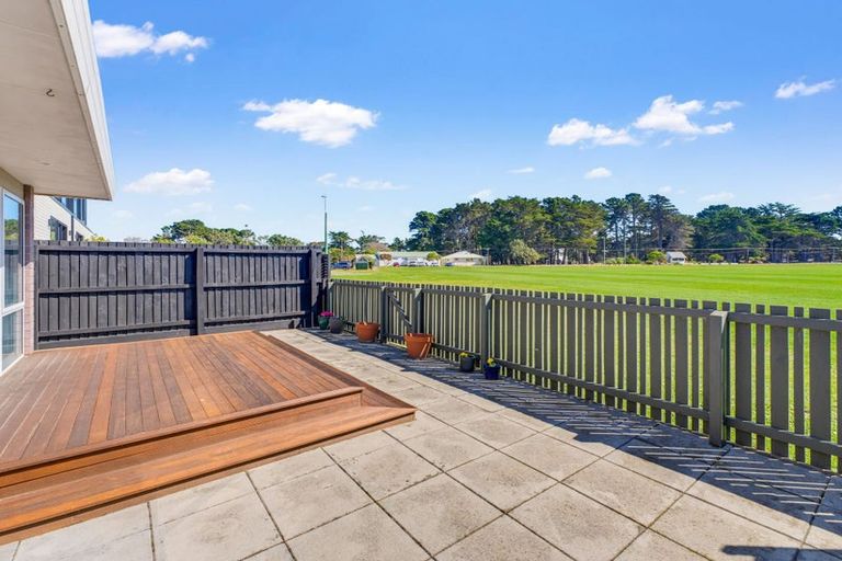Photo of property in 2/46 Lonsdale Street, New Brighton, Christchurch, 8083