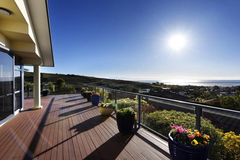 Photo of property in 18 Springlea Heights, Atawhai, Nelson, 7010