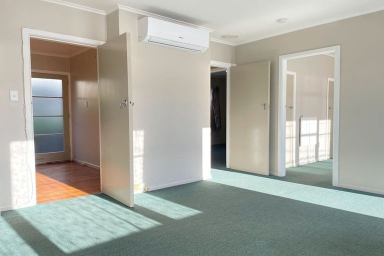 Photo of property in 35 Dunns Street, Silverstream, Upper Hutt, 5019