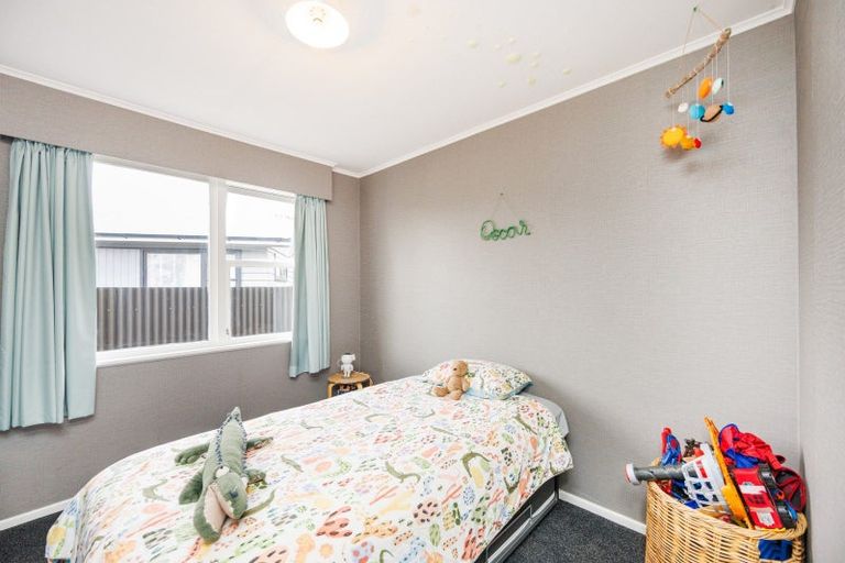 Photo of property in 30 Anakiwa Street, Kelvin Grove, Palmerston North, 4414