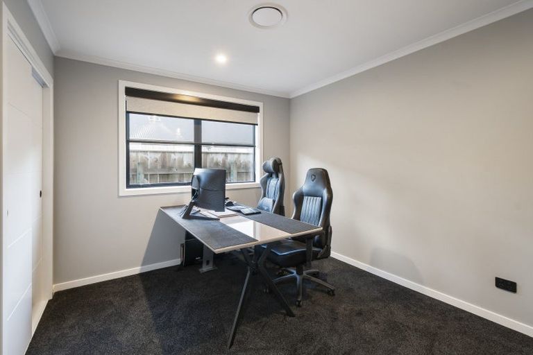 Photo of property in 10 Kanzan Grove, Maewa, 4702