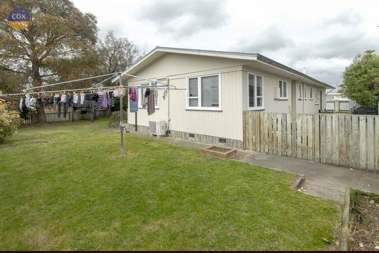Photo of property in 2 Skerrett Crescent, Tamatea, Napier, 4112