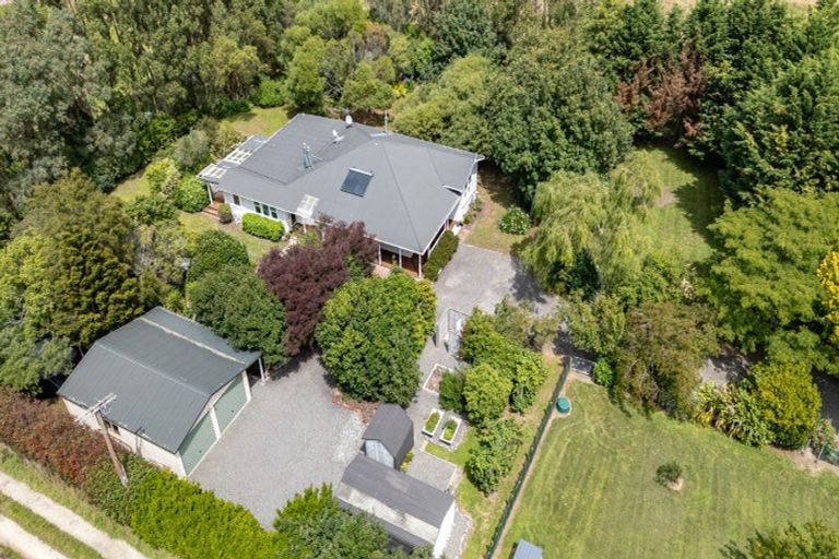 Photo of property in 105 Watersons Line, Dalefield, Carterton, 5791