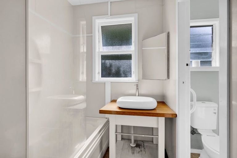 Photo of property in 3 Pacey Avenue, Hawera, 4610