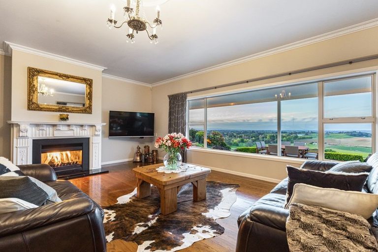 Photo of property in 143c Ingram Road, Bombay, Drury, 2579