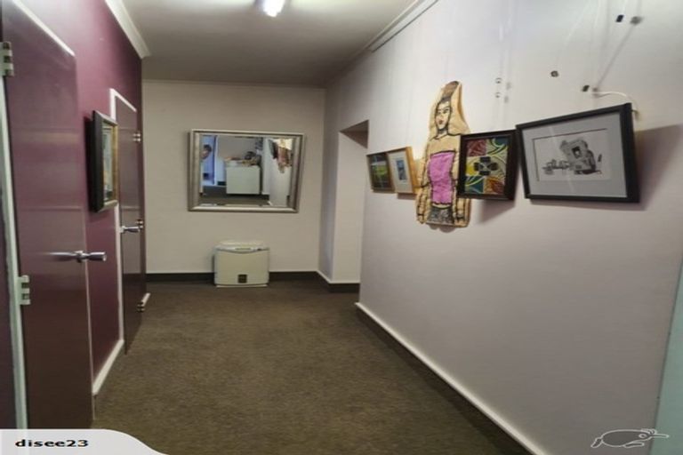 Photo of property in 2/15 Upper Lewisville Terrace, Thorndon, Wellington, 6011