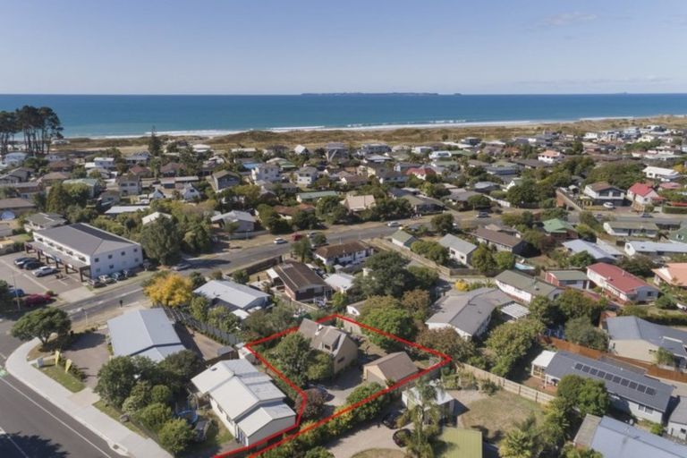 Photo of property in 15a Domain Road, Papamoa Beach, Papamoa, 3118