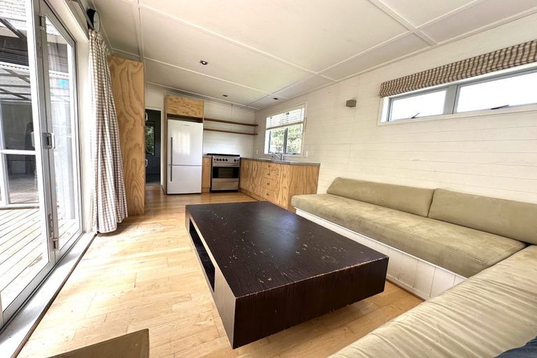 Photo of property in 27 Robinson Road, Coatesville, Albany, 0793