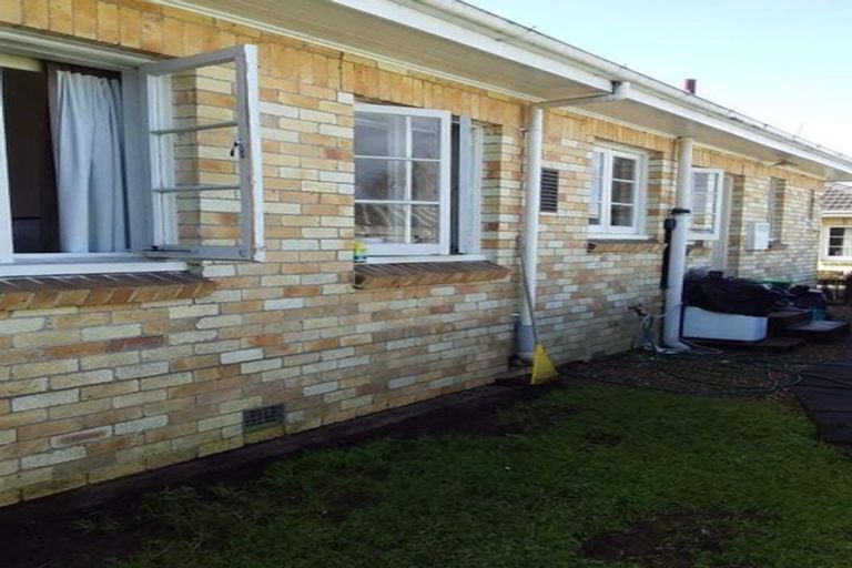 Photo of property in 17 Carey Street, Maeroa, Hamilton, 3200