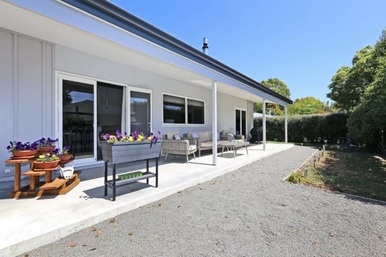 Photo of property in 24a Margaret Avenue, Havelock North, 4130