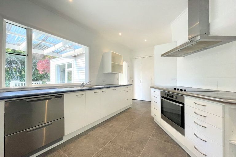 Photo of property in 51 Cooper Street, Karori, Wellington, 6012