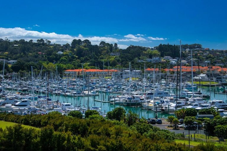 Photo of property in 10 Waimaki Way, Gulf Harbour, Whangaparaoa, 0930