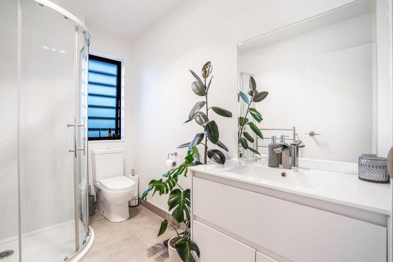 Photo of property in 45 Gecko Road, Hobsonville, Auckland, 0616