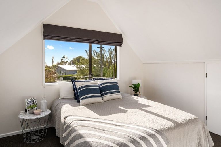 Photo of property in 44 Driver Street, Long Beach, Port Chalmers, 9081