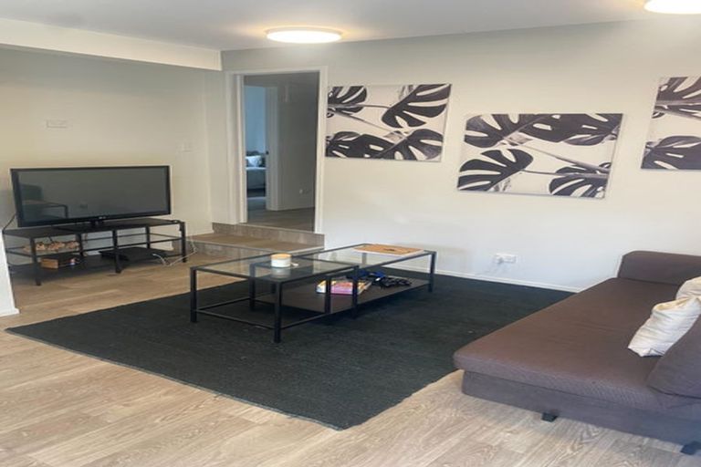 Photo of property in 2/36 Anne Mclean Drive, Bayview, Auckland, 0629