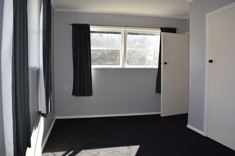 Photo of property in 44 Ruahine Street, Paraparaumu, 5032