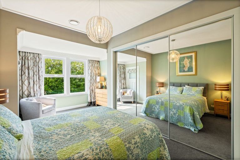 Photo of property in 26 Peel Street, Lawrence, 9532