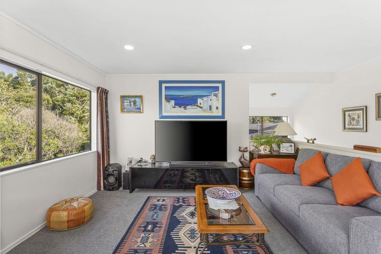Photo of property in 4/244 Onewa Road, Birkenhead, Auckland, 0626