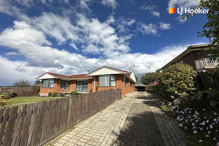 Photo of property in 30 Walton Park Avenue, Fairfield, Dunedin, 9018