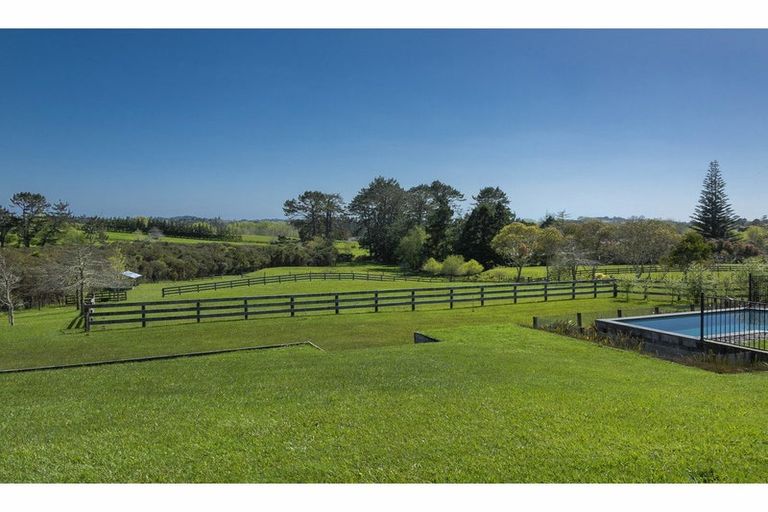 Photo of property in 153e Green Road, Dairy Flat, Albany, 0792