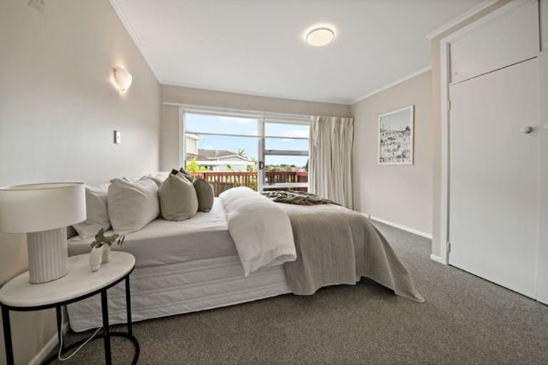 Photo of property in 12a Sunrise Avenue, Mairangi Bay, Auckland, 0630