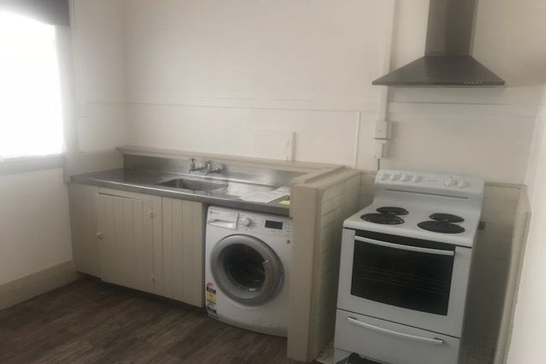 Photo of property in 124a Emerson Street, Napier South, Napier, 4110