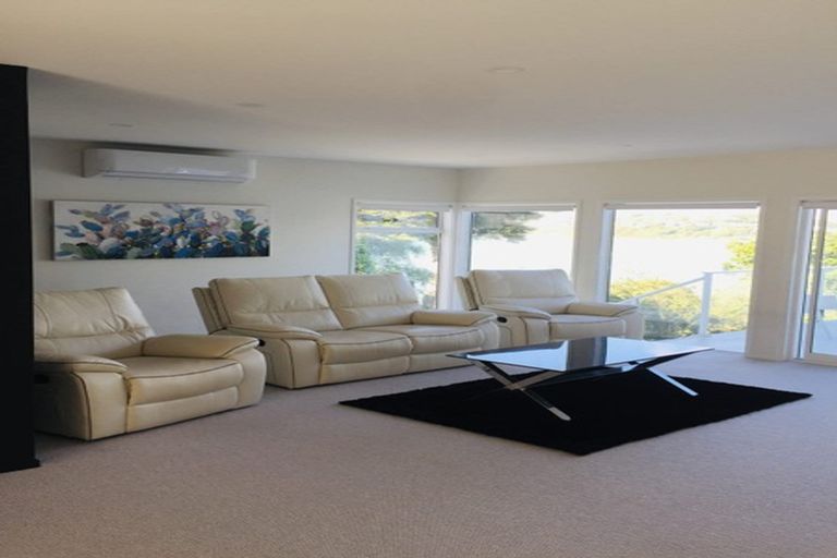 Photo of property in 52 Seaview Road, Paremata, Porirua, 5024