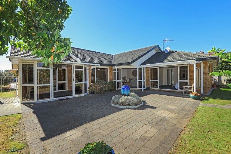 Photo of property in 186 Auckland Road, Greenmeadows, Napier, 4112