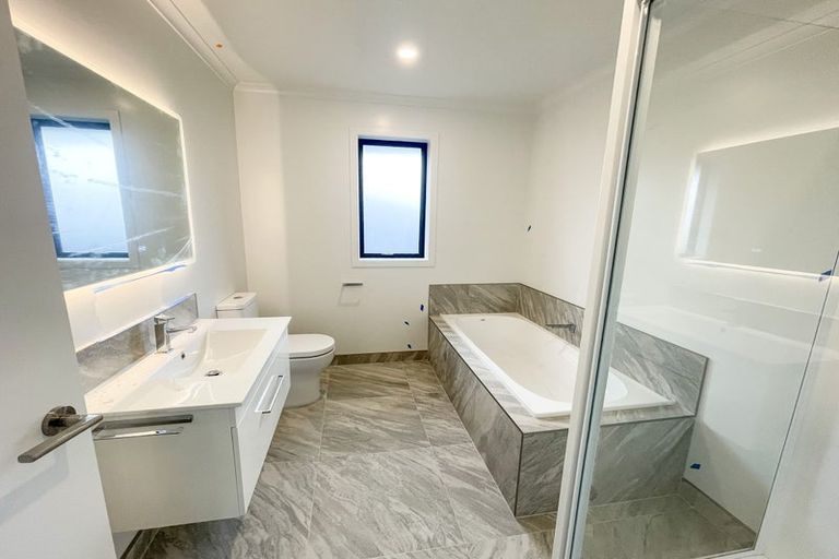 Photo of property in 11 Rowe Lane, Morrinsville, 3300