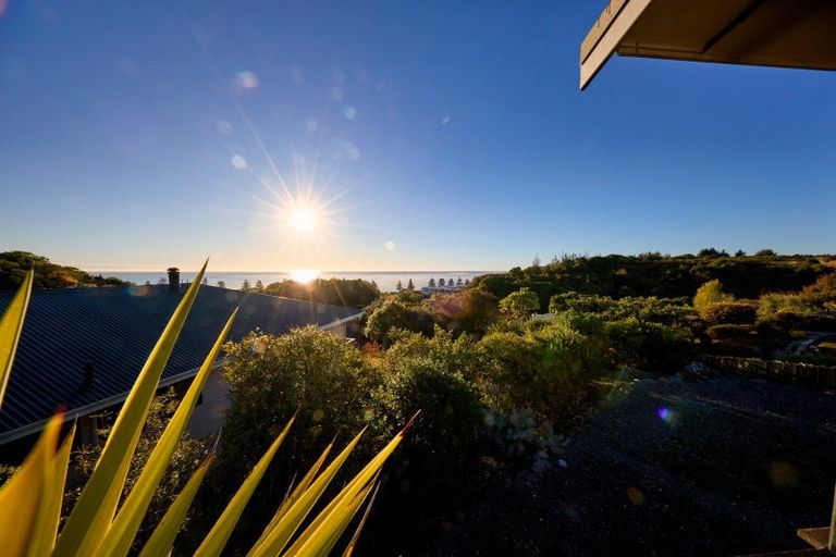 Photo of property in 14 Whitby Place, Kaikoura, 7300