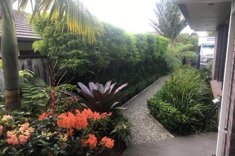 Photo of property in 28 Redwood Crescent, Hurdon, New Plymouth, 4310