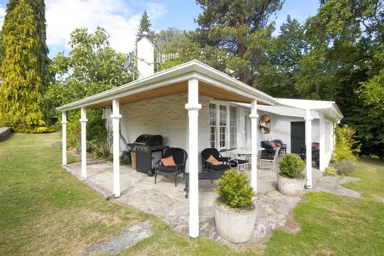 Photo of property in 65 Arrowtn-lke Hayes Road, Lake Hayes, Queenstown, 9371