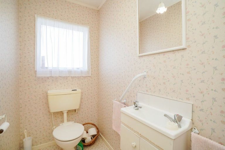 Photo of property in 12 Moana Street, Rosedale, Invercargill, 9810