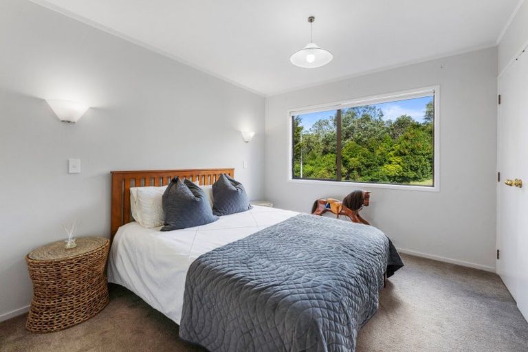 Photo of property in 188 Sandspit Road, Shelly Park, Auckland, 2014