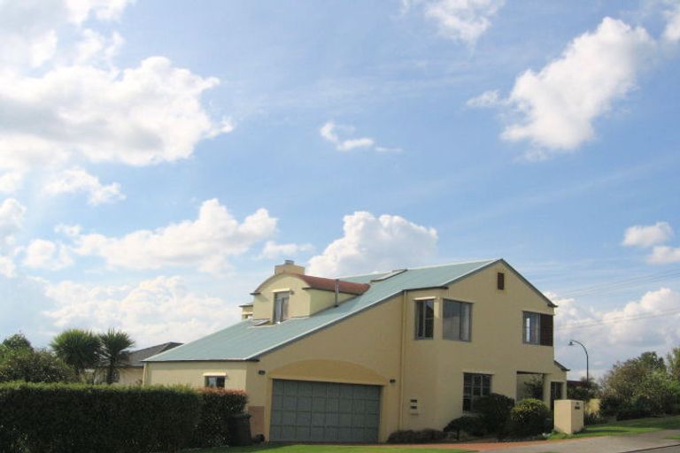 Photo of property in 48 Blackmore Drive, Owhata, Rotorua, 3010