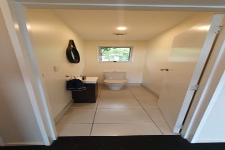 Photo of property in 151 Mount Pleasant Road, Mount Pleasant, Christchurch, 8081