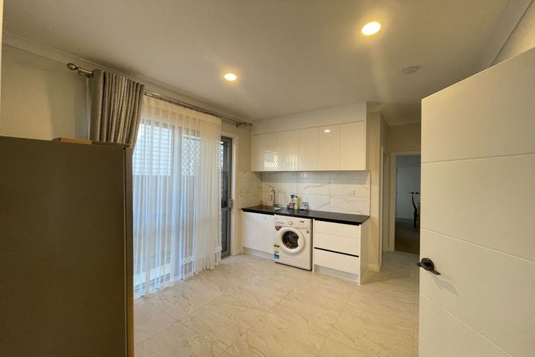 Photo of property in 36 Carrickdawson Drive, Flat Bush, Auckland, 2019