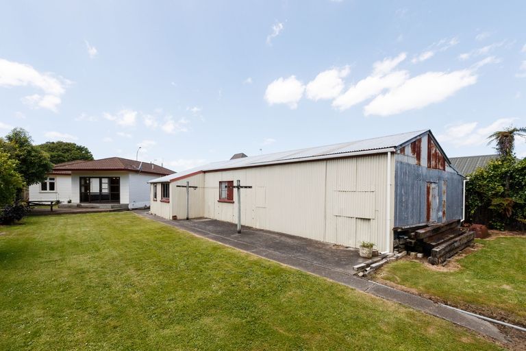 Photo of property in 316 Ruahine Street, Terrace End, Palmerston North, 4410