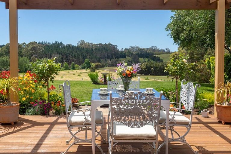 Photo of property in 28 Silkwood Lane, Kerikeri, 0230