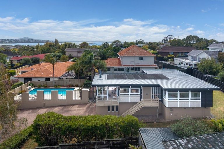 Photo of property in 22 Andrea Place, Sunnyhills, Auckland, 2010