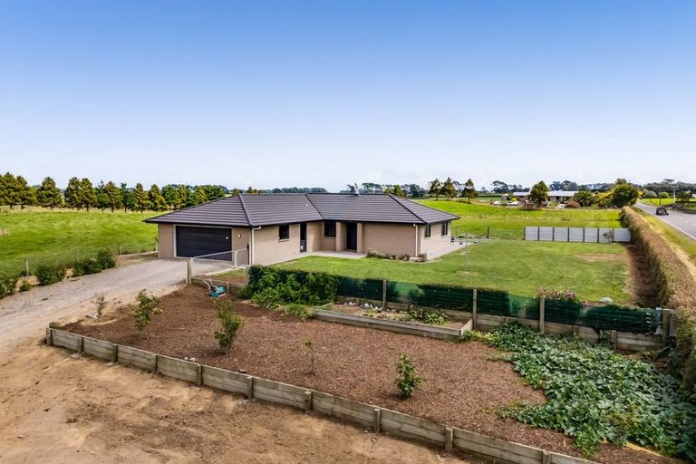 Photo of property in 657 Eltham Road, Mangatoki, Stratford, 4391