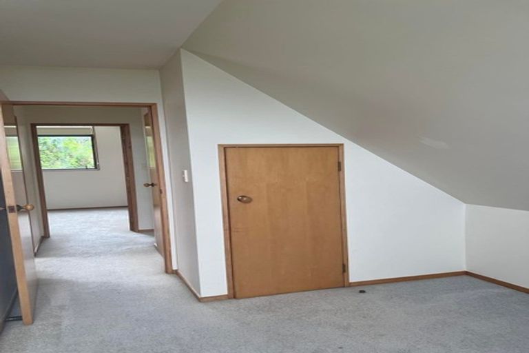 Photo of property in 6/96 William Bayes Place, Red Beach, 0932