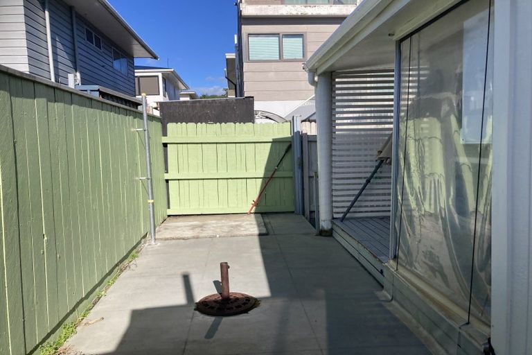 Photo of property in 91 Seventh Avenue, Urenui, 4377